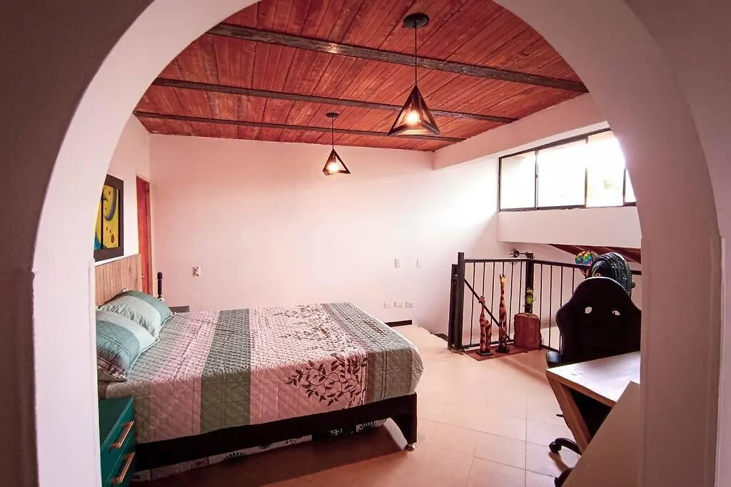 메딜린 Amplio Duplex Con Terraza Privada. 아파트 콜롬비아