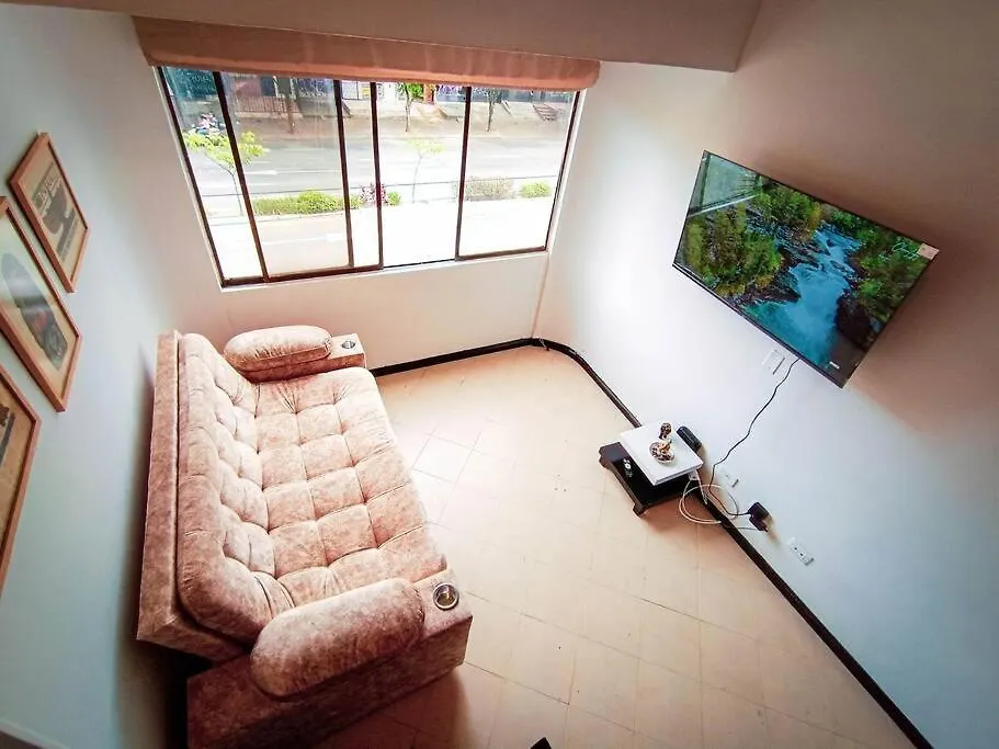 アパート メデジンAmplio Duplex Con Terraza Privada.アパートメント コロンビア