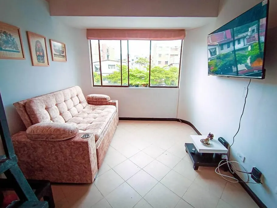 メデジンAmplio Duplex Con Terraza Privada.アパートメント メデジン